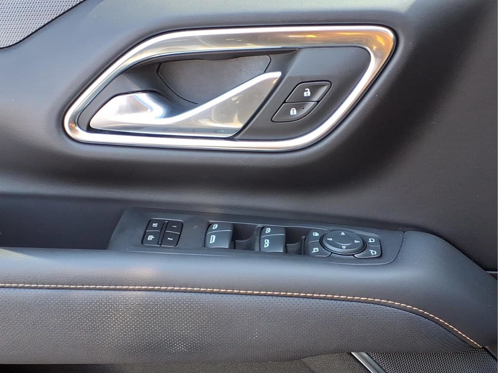 2024 GMC Yukon XL AT4