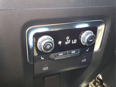 2024 GMC Yukon XL AT4