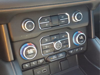 2024 GMC Yukon XL AT4