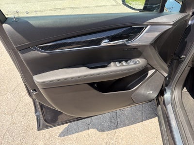 2023 Cadillac XT6 Premium Luxury