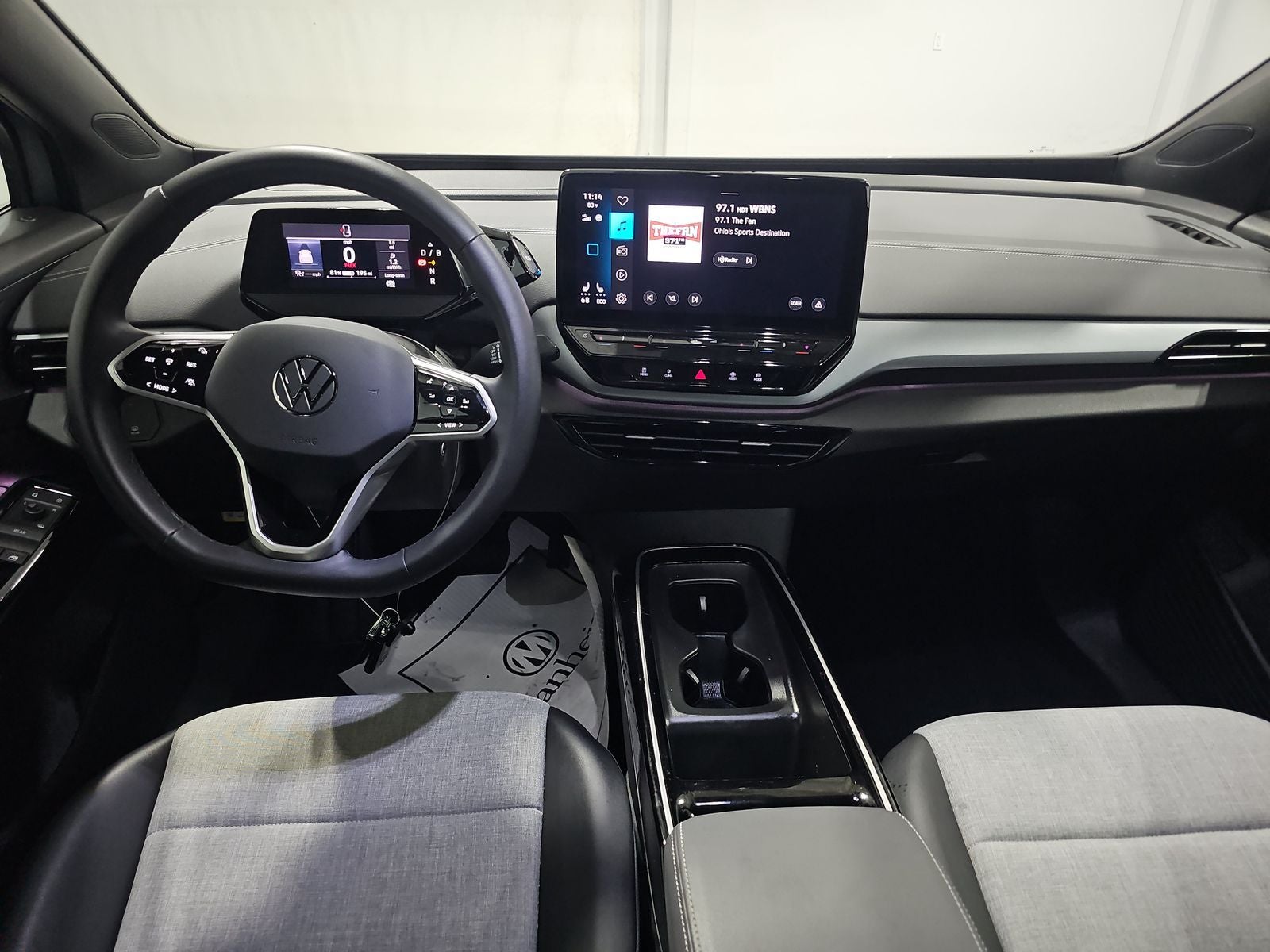 2023 Volkswagen ID.4 Pro