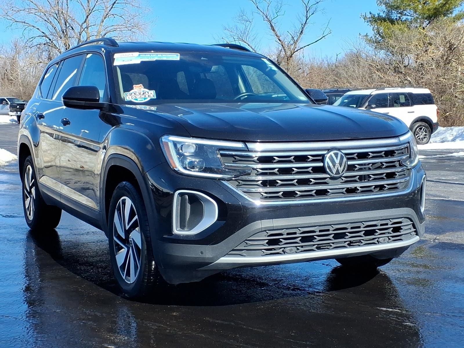 2024 Volkswagen Atlas 2.0T SE w/Technology