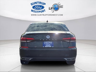2021 Volkswagen Passat 2.0T R-Line