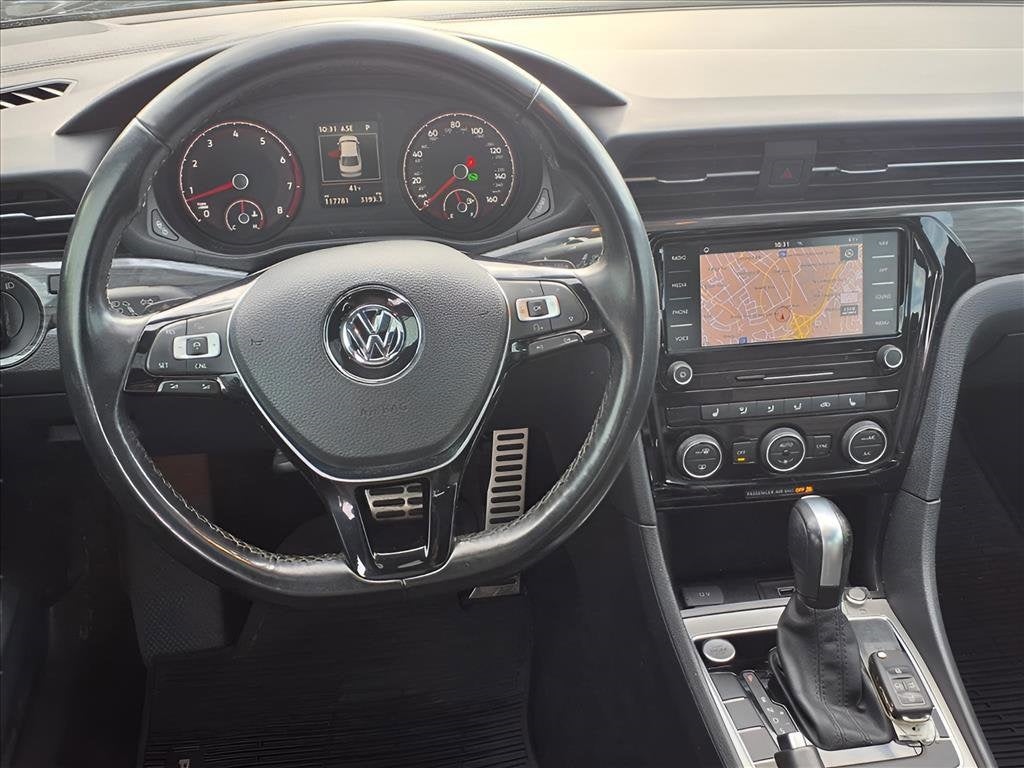 2021 Volkswagen Passat 2.0T R-Line