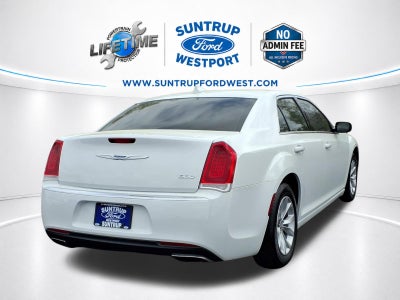 2023 Chrysler 300 Touring
