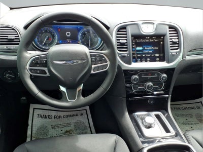 2023 Chrysler 300 Touring