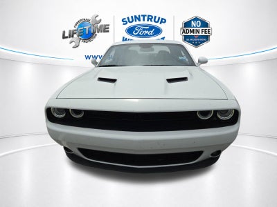2021 Dodge Challenger SXT