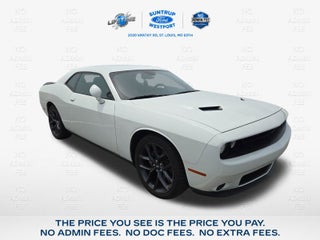 2021 Dodge Challenger SXT