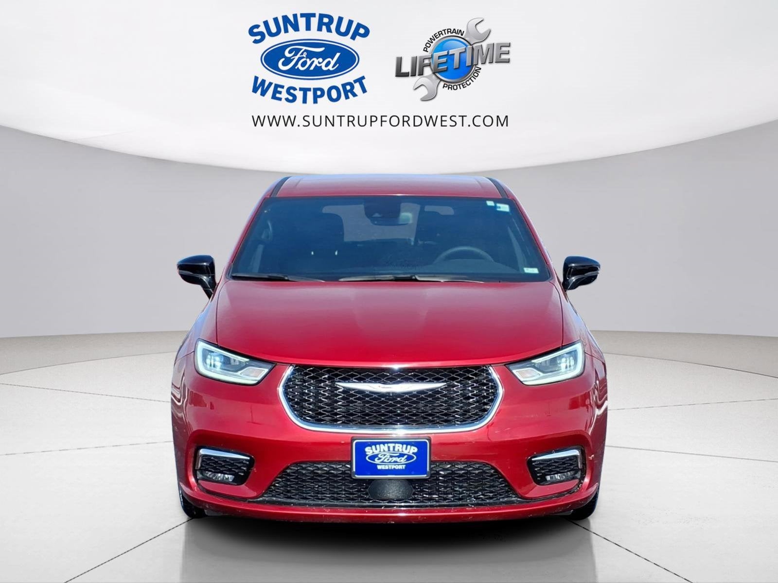 2025 Chrysler Pacifica Select