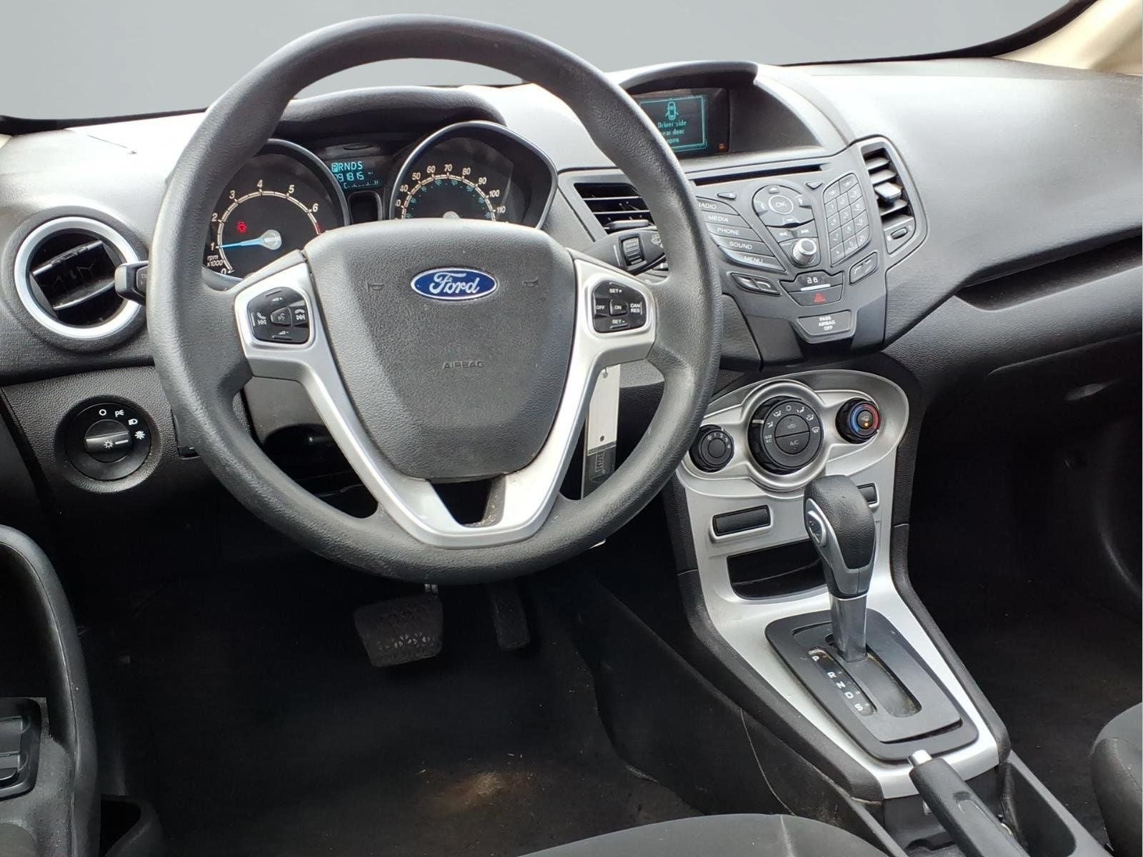 2017 Ford Fiesta SE
