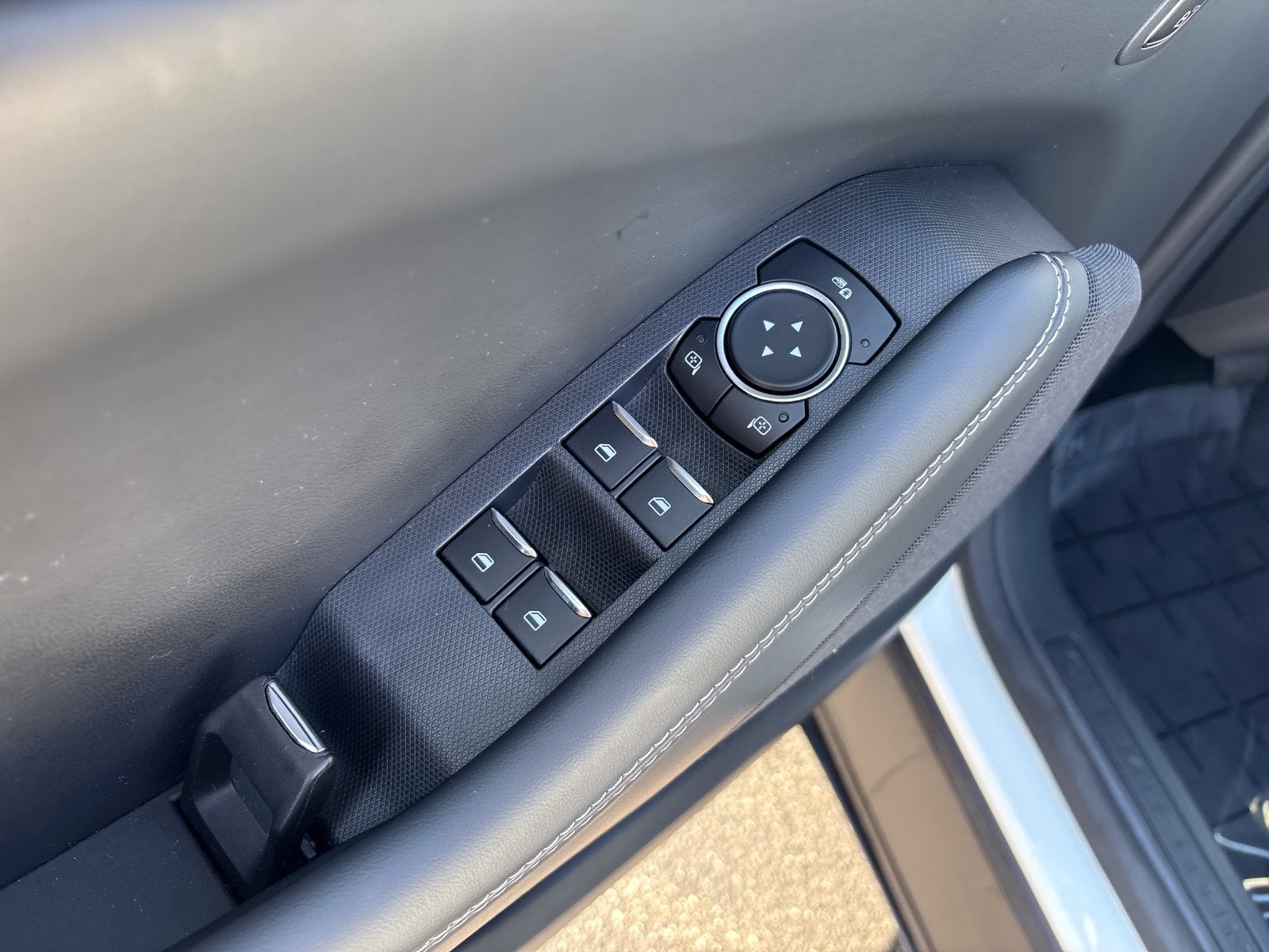2024 Ford Mustang Mach-E Select