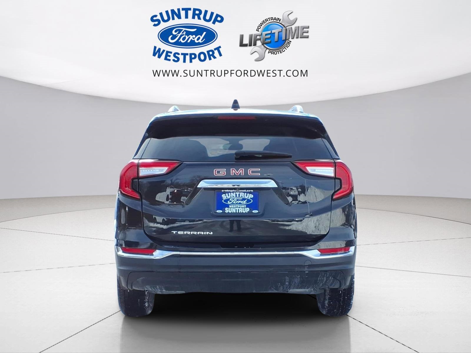 2023 GMC Terrain SLT