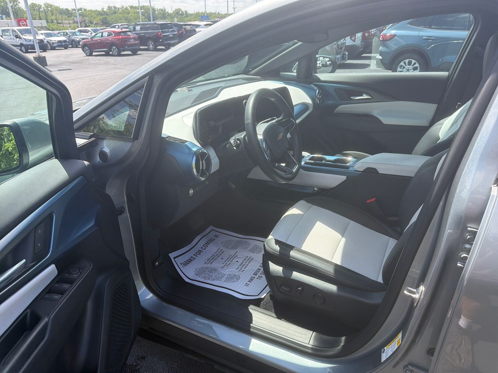 2024 Chevrolet Equinox EV LT