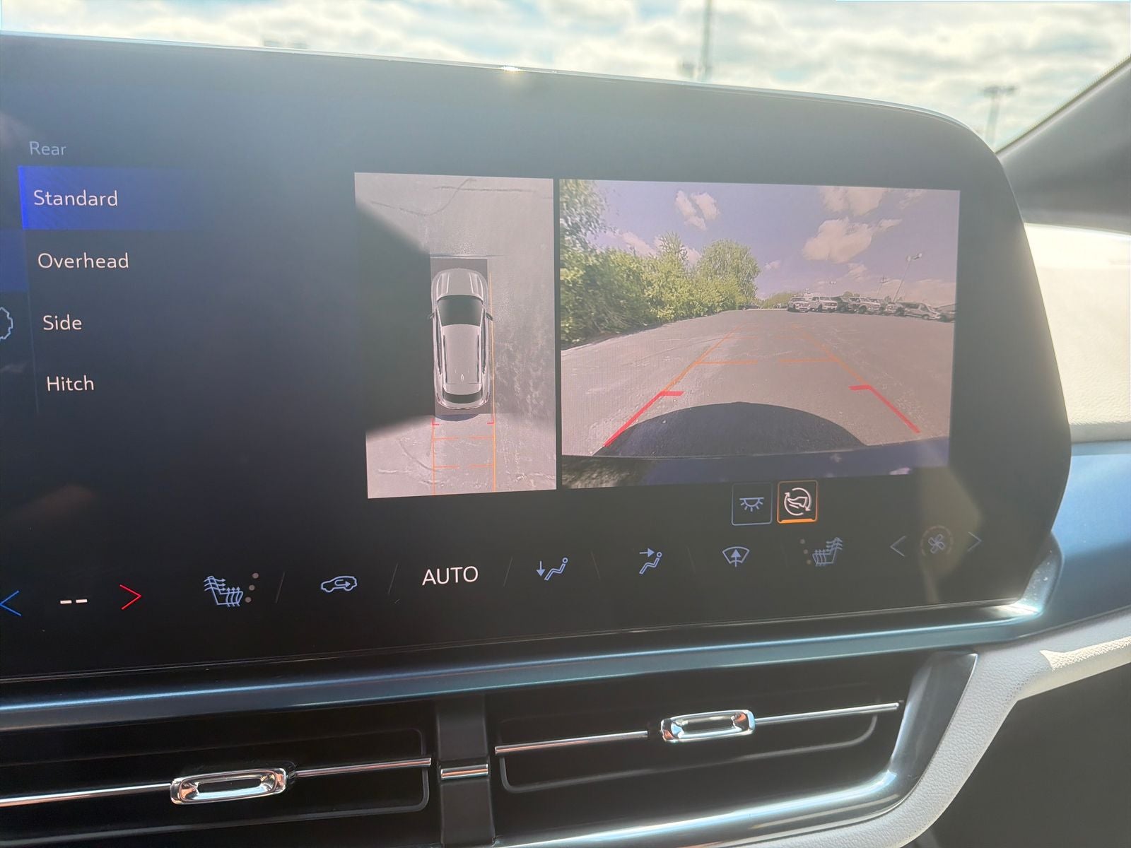 2024 Chevrolet Equinox EV LT