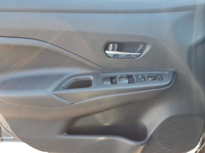 2023 Nissan Versa 1.6 SV