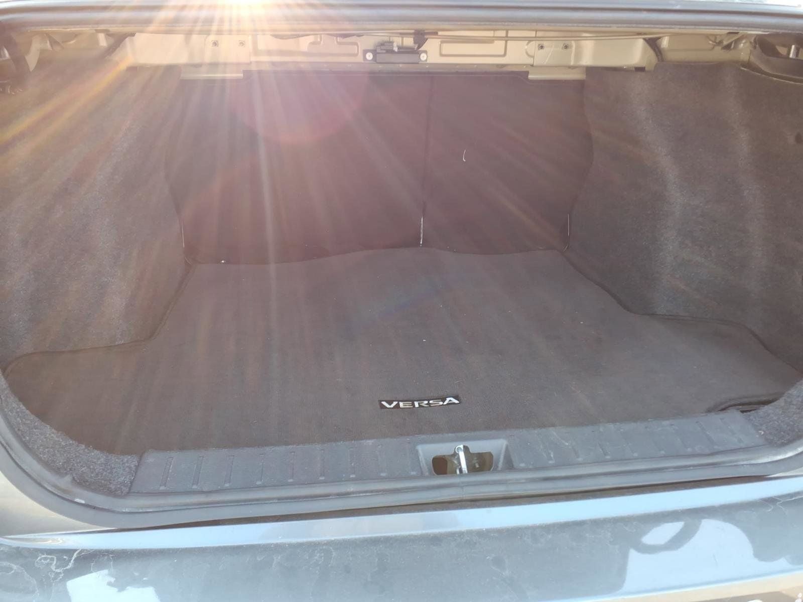 2023 Nissan Versa 1.6 SV