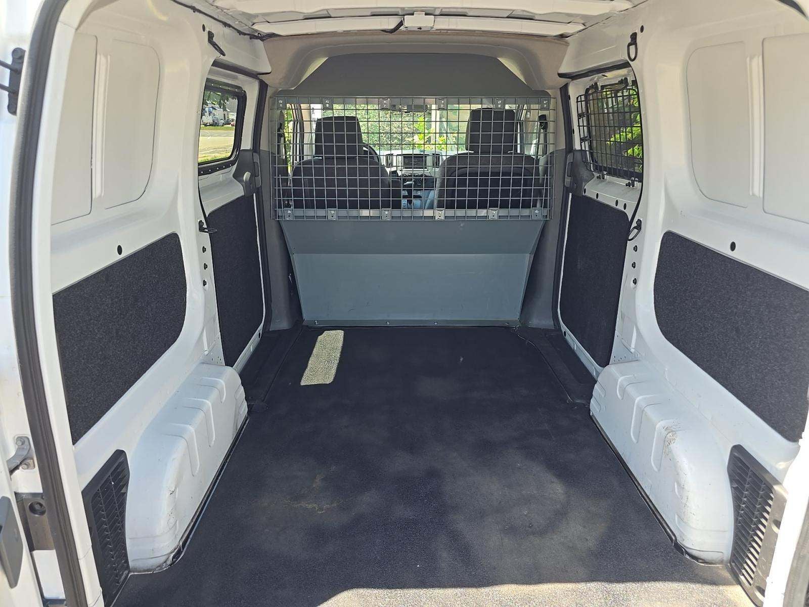 2021 Nissan NV200 SV