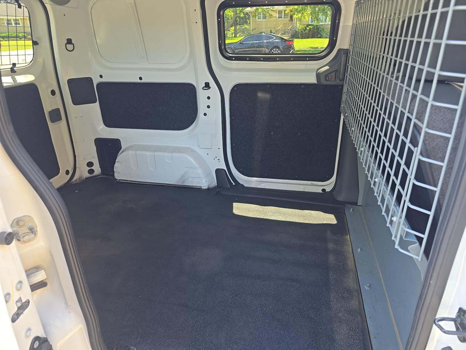 2021 Nissan NV200 SV
