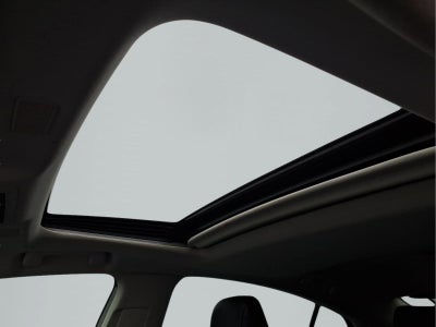 2022 Lexus ES 300h Luxury