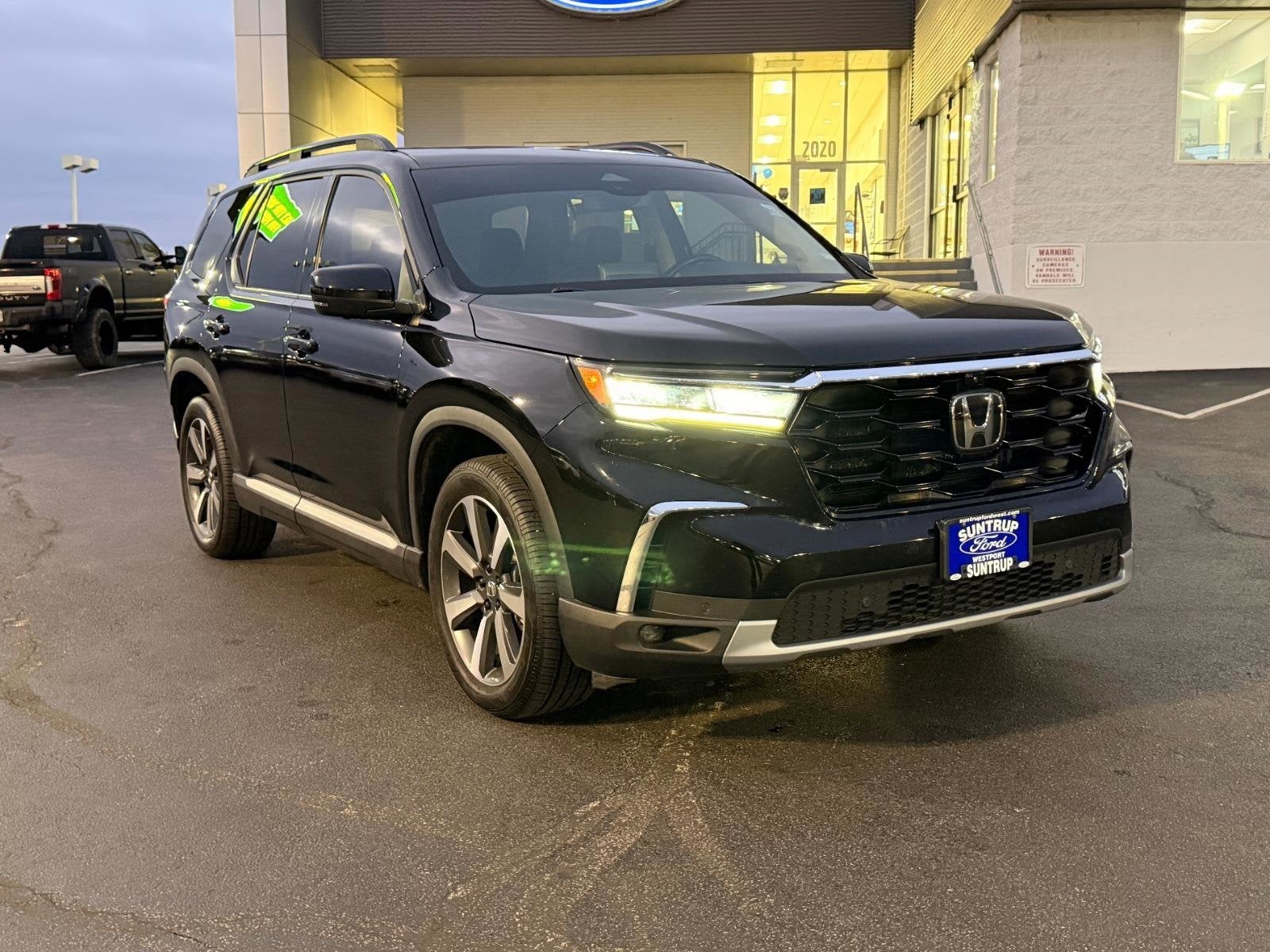 2023 Honda Pilot Elite