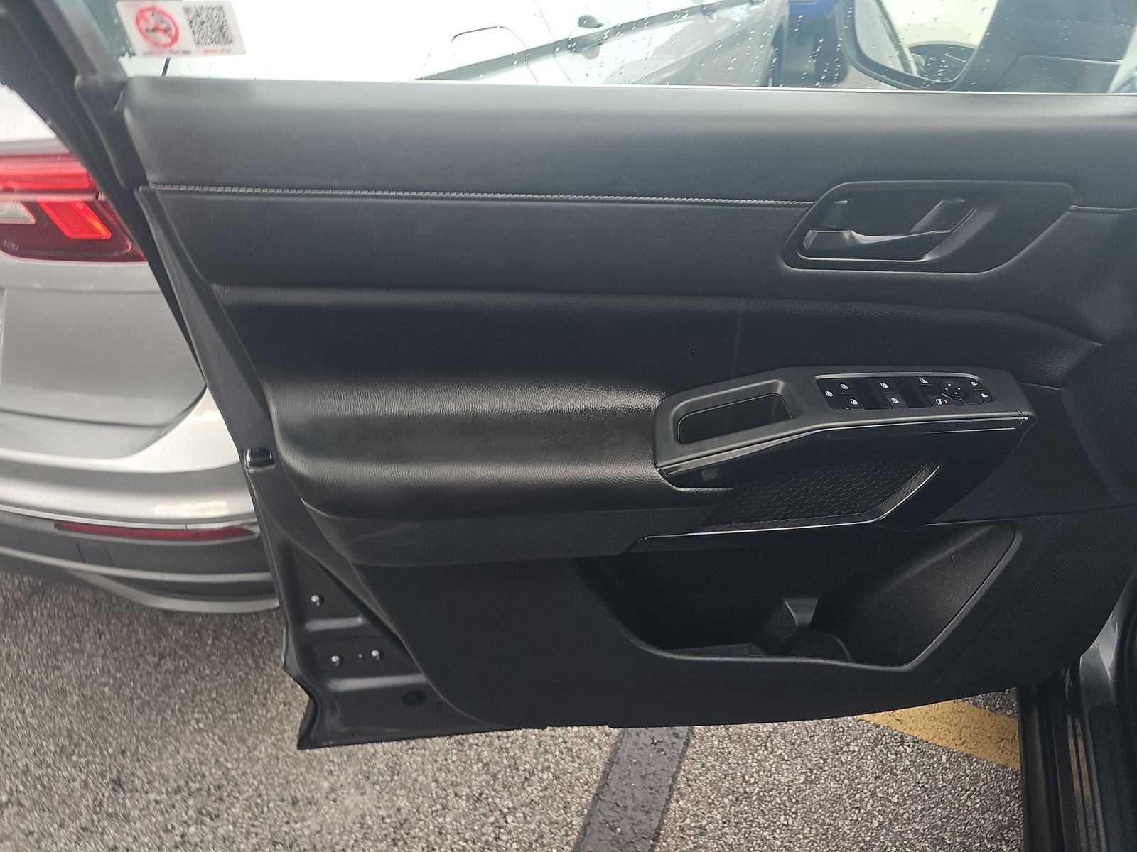 2025 Nissan Pathfinder S