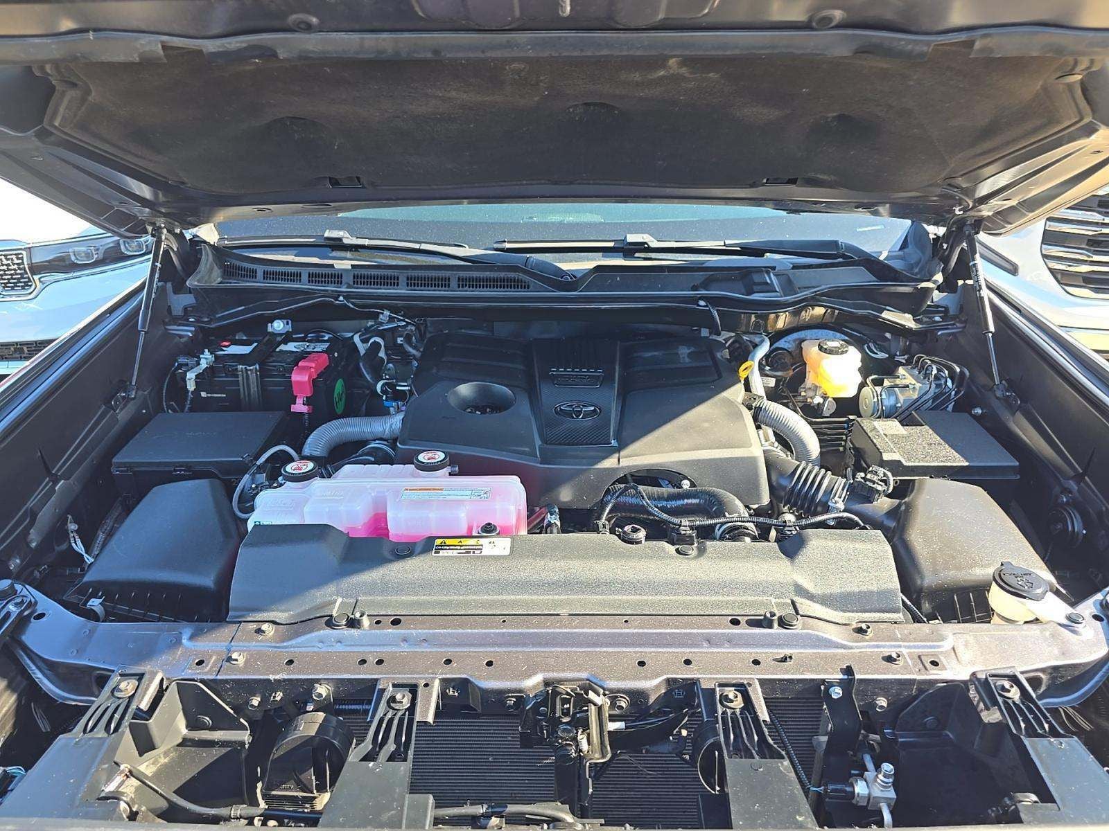 2024 Toyota Tundra SR5