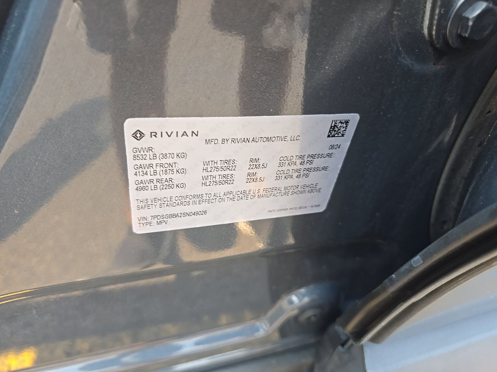 2025 Rivian R1S Adventure Dual Motor Standard Pack