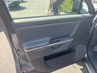 2025 Rivian R1S Adventure Dual Motor Standard Pack