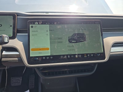 2025 Rivian R1S Adventure Dual Motor Standard Pack