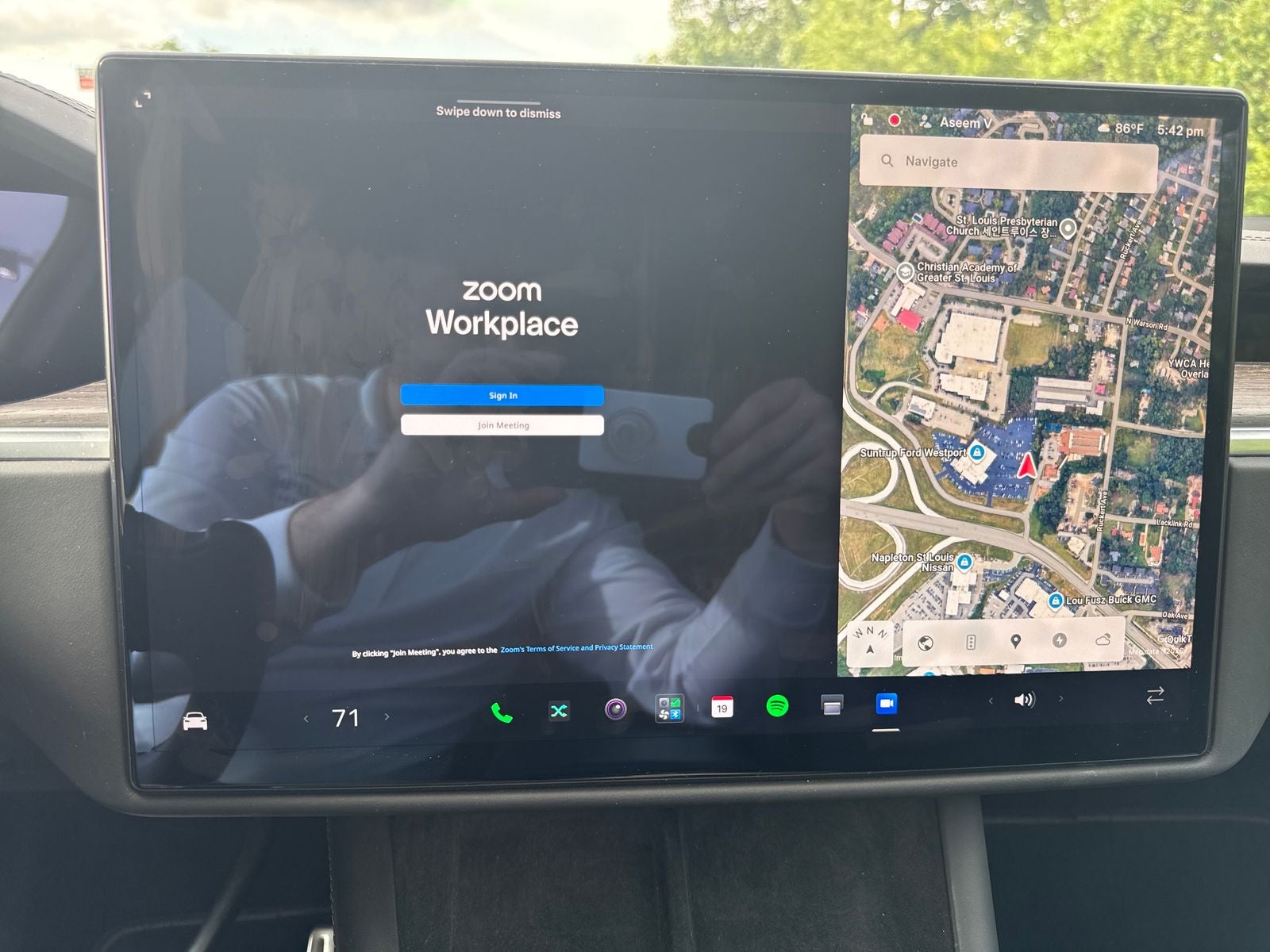 2022 Tesla Model X Base