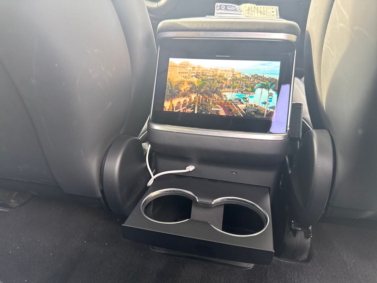 2022 Tesla Model X Base