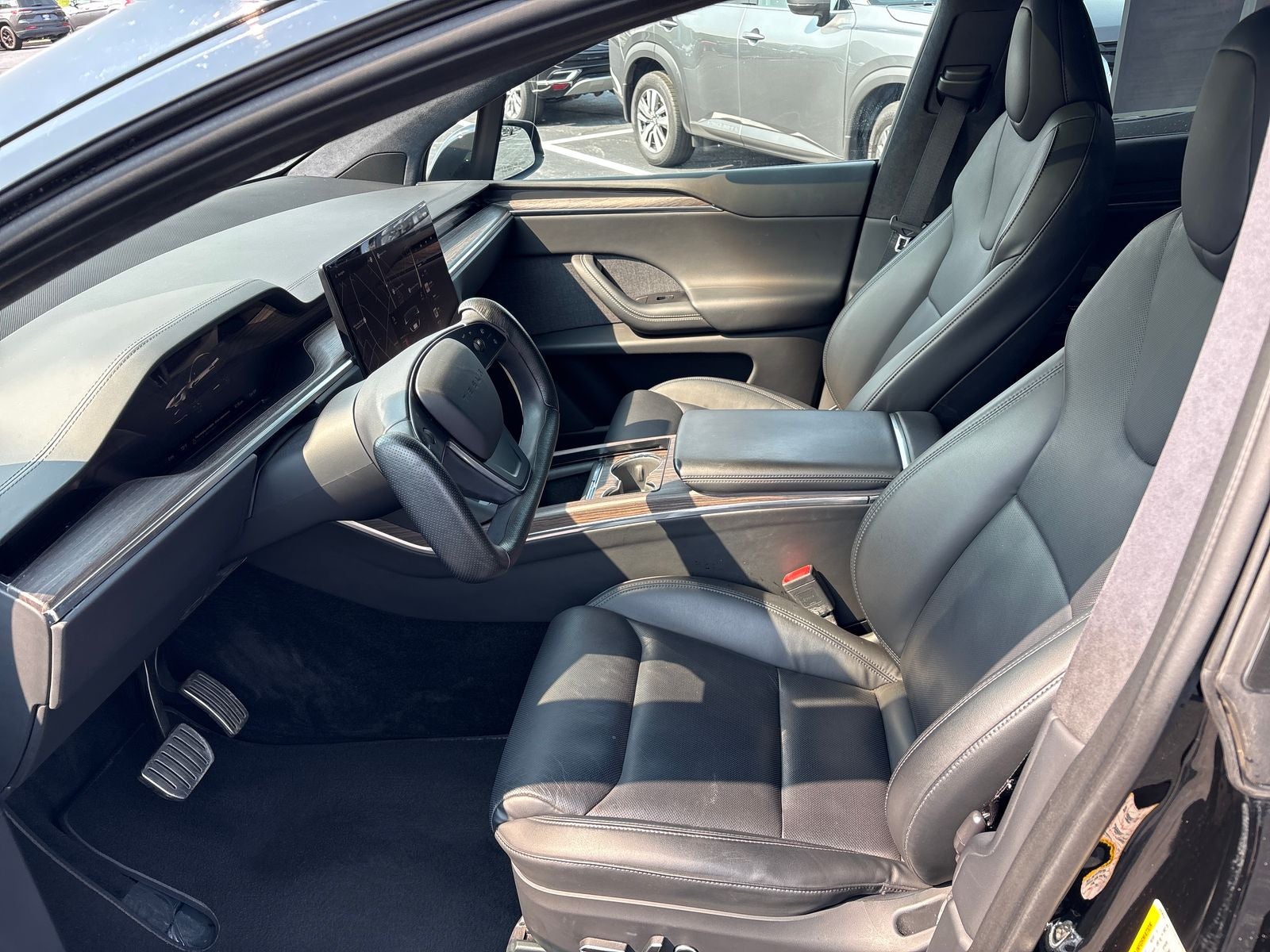 2022 Tesla Model X Base