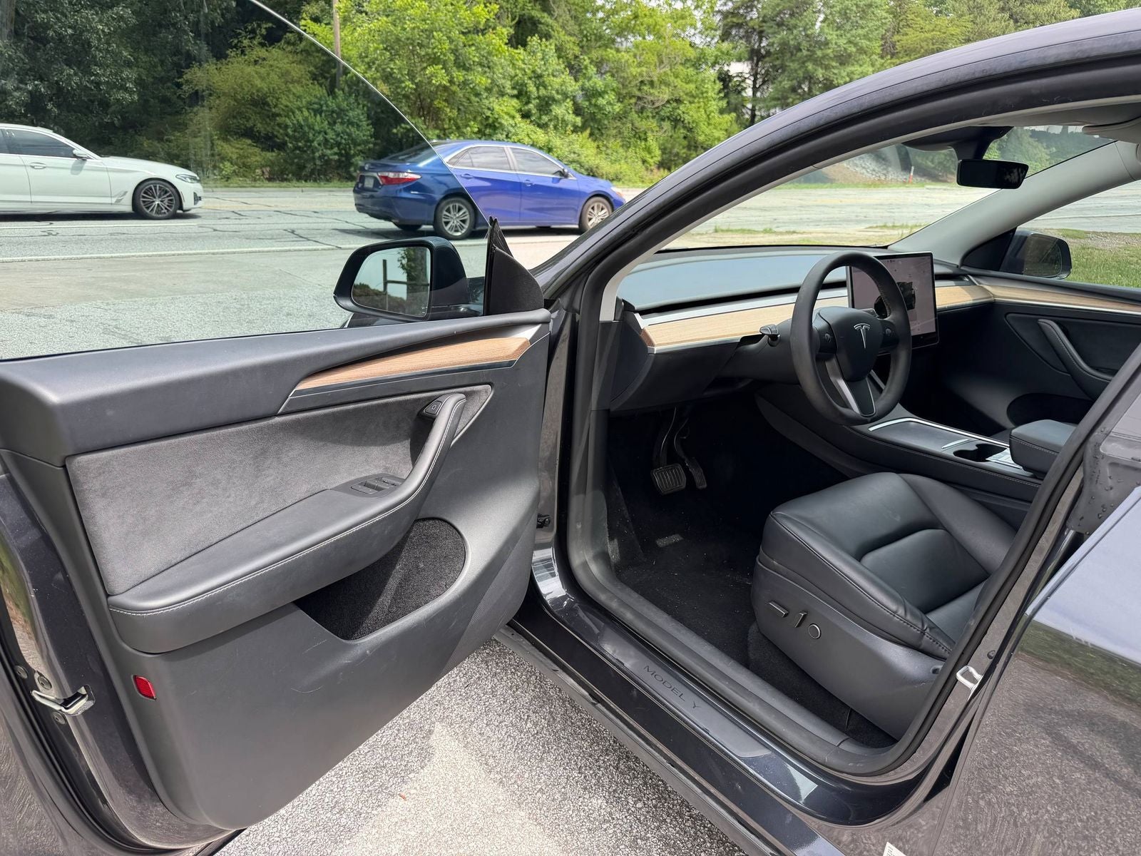 2024 Tesla Model Y Long Range