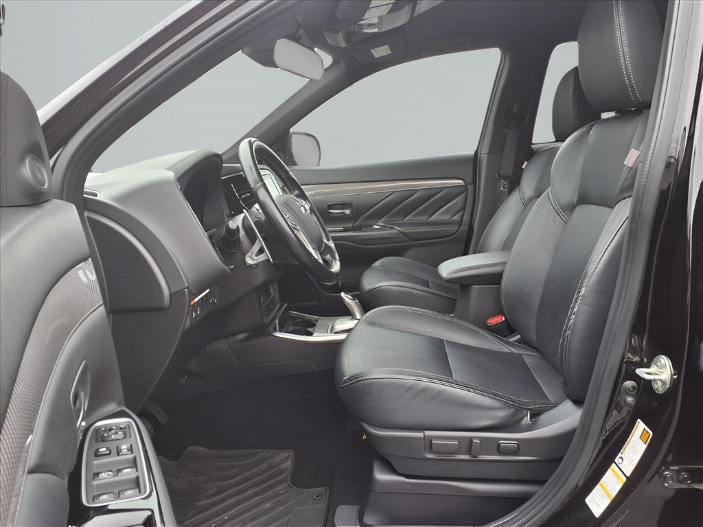 2020 Mitsubishi Outlander PHEV SEL