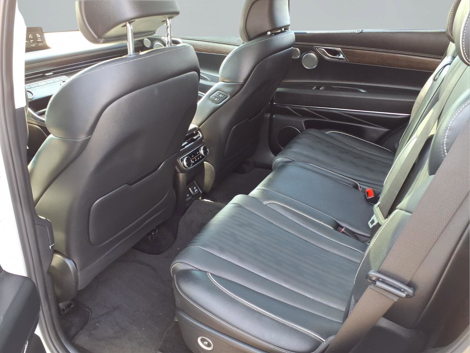 2022 Genesis GV80 2.5T