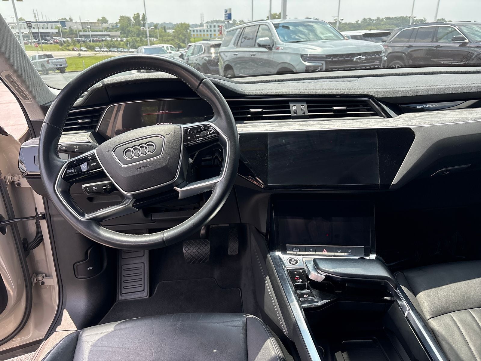 2021 Audi e-tron Premium quattro
