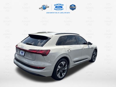 2021 Audi e-tron Premium quattro